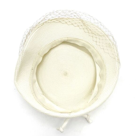 Vintage 1950s Ivory Cream Straw Pillbox Hat Netted Veil Midcentury Fascinator - Picture 11 of 12
